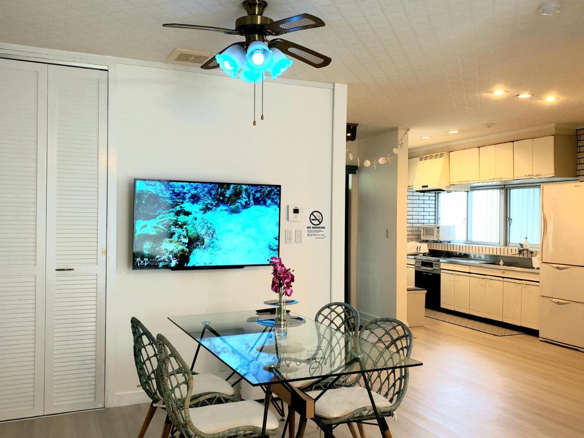 Villa Blu Okinawa Chatan: Okinawa Arena Walking Distance Exterior photo