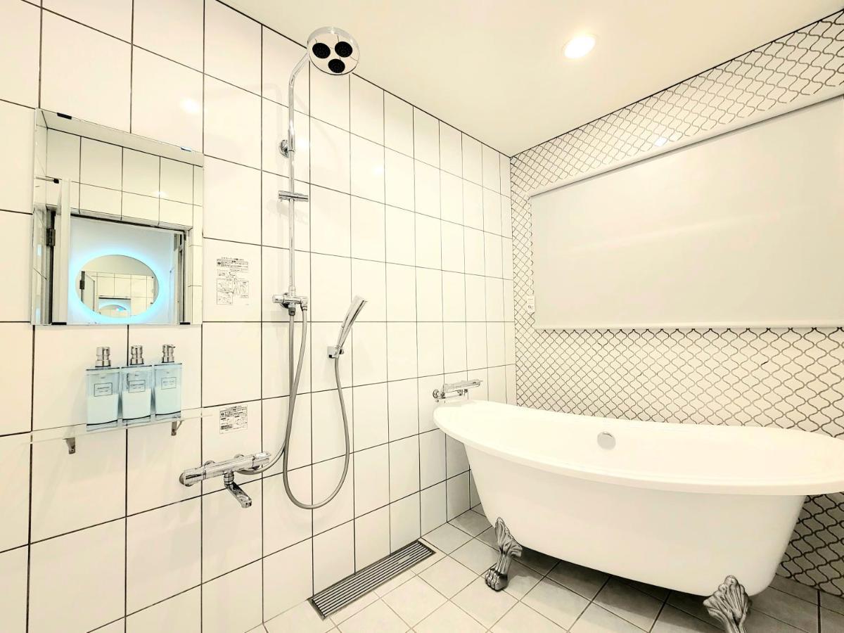 Villa Blu Okinawa Chatan: Okinawa Arena Walking Distance Exterior photo