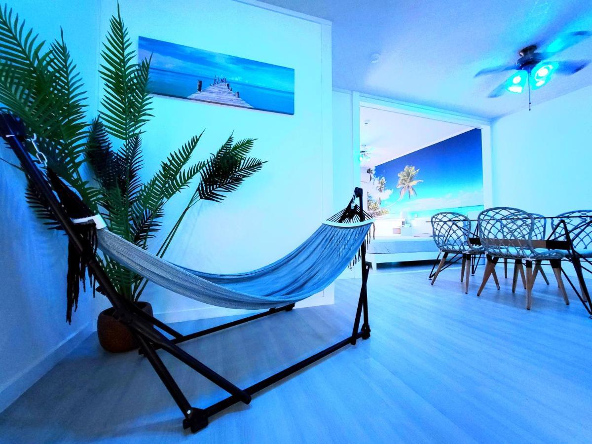 Villa Blu Okinawa Chatan: Okinawa Arena Walking Distance Exterior photo